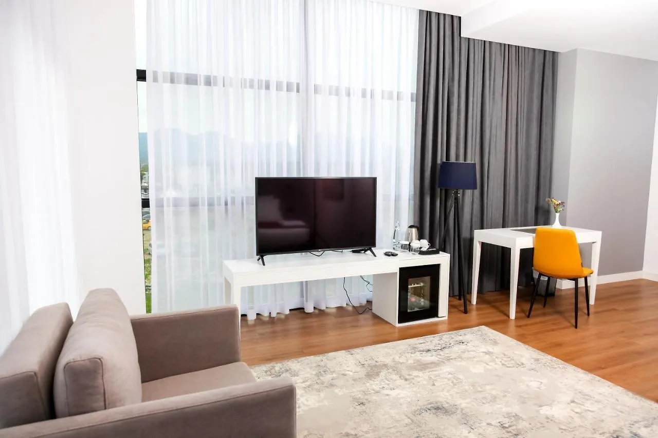 N Hotel By Noshi Rinas